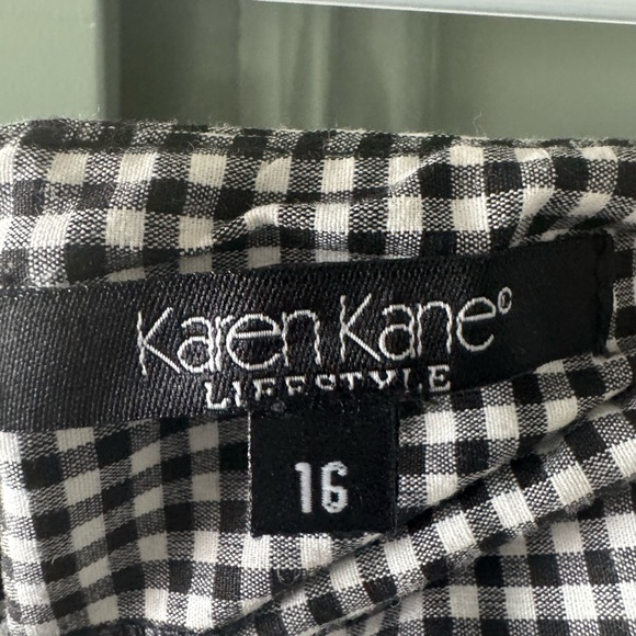 Karen Kane Gingham Skirt with Embroidered Accents - Picture 3 of 6